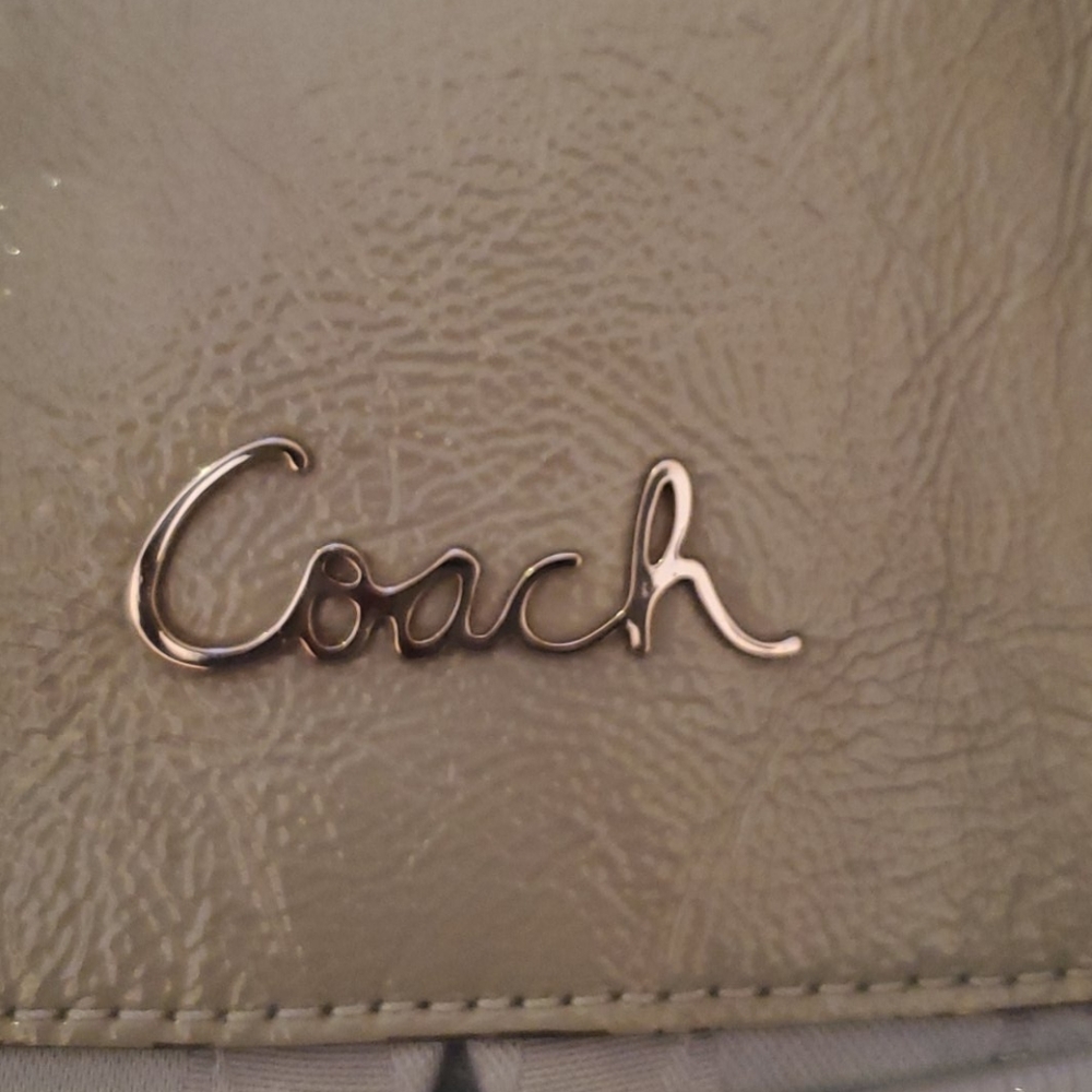 Coach Weekender Handbag - Picture 7 of 8